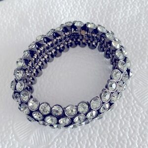 Woman’s Vintage Costume Crystal Bracelet